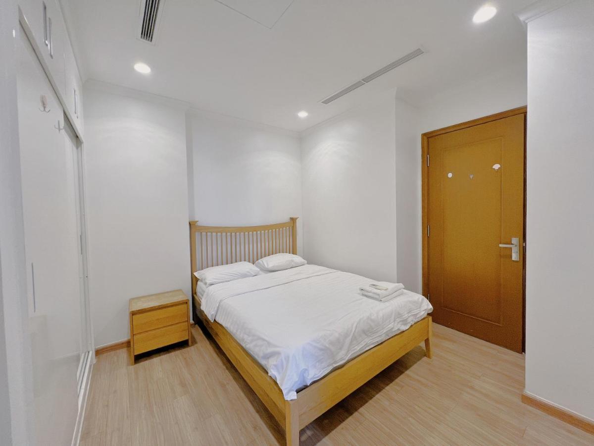 הו צ'י מין סיטי Homes By Christine - Vinhomes Central Park מראה חיצוני תמונה