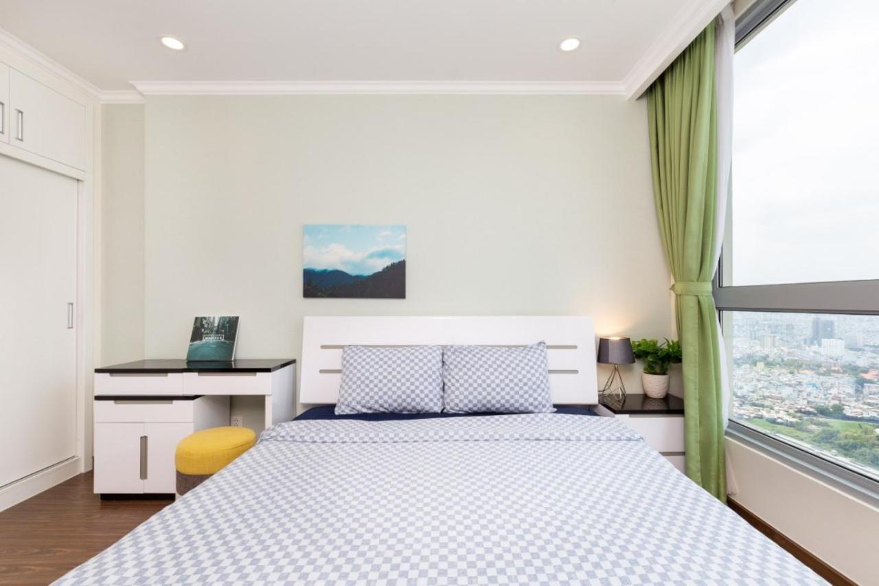 הו צ'י מין סיטי Homes By Christine - Vinhomes Central Park מראה חיצוני תמונה