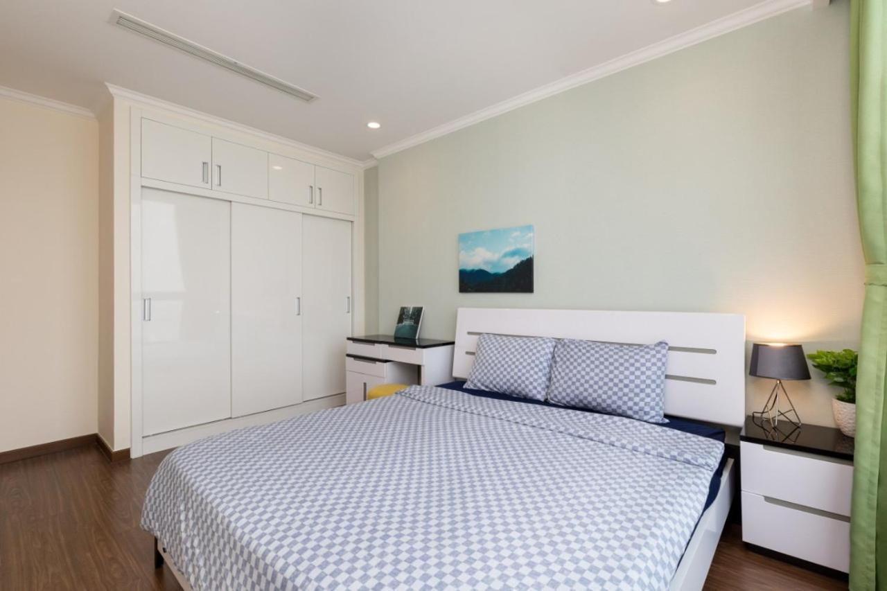 הו צ'י מין סיטי Homes By Christine - Vinhomes Central Park מראה חיצוני תמונה