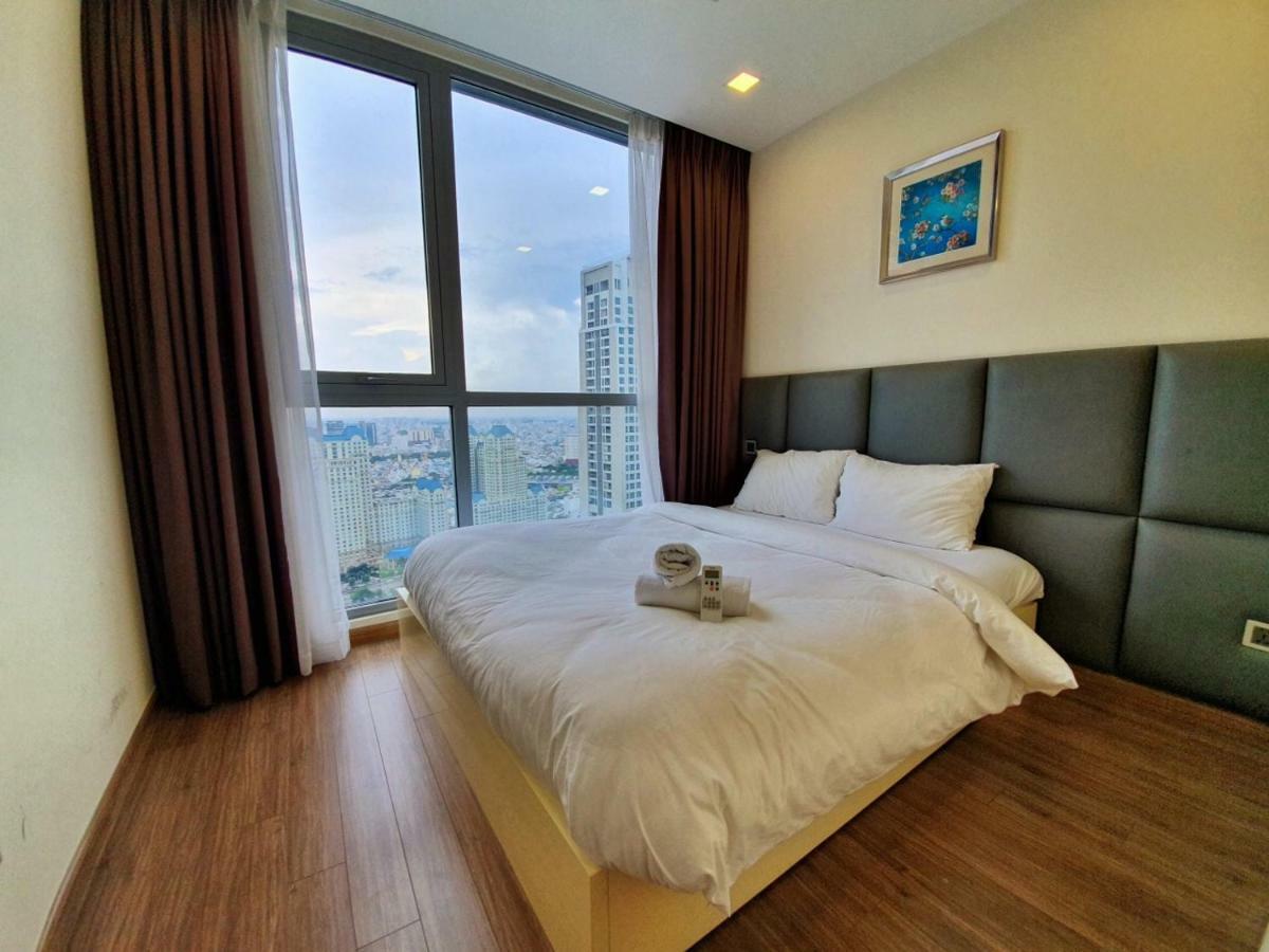 הו צ'י מין סיטי Homes By Christine - Vinhomes Central Park מראה חיצוני תמונה